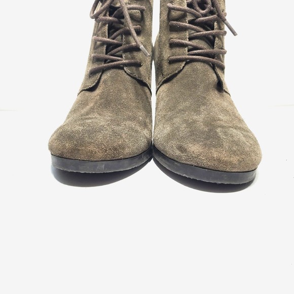 Franco Sarto Weston Bootie Size 8.5 Taupe Suede Leather Lace Up Wedge - Picture 4 of 16